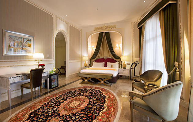 Espinas Palace Hotel